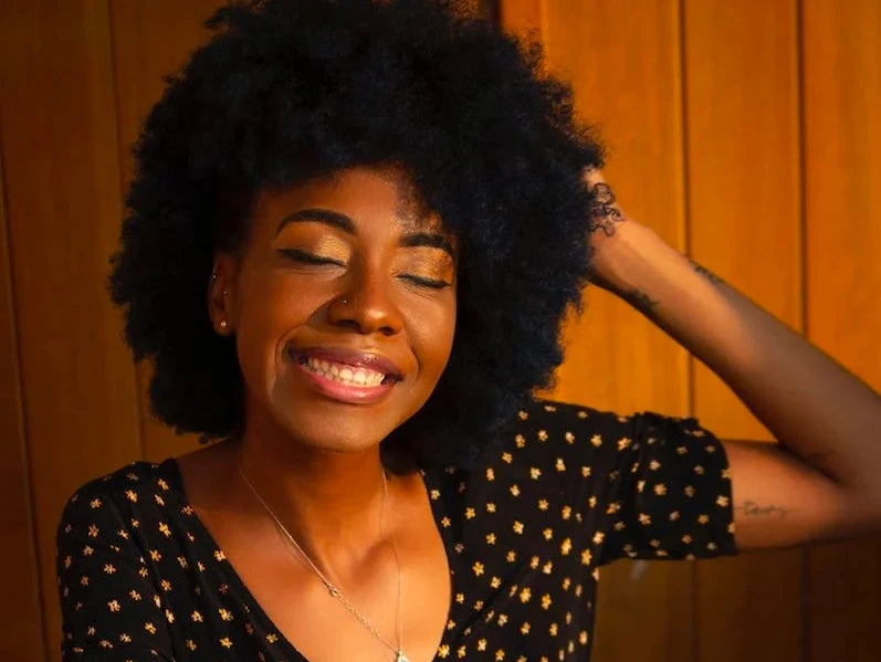 Cheveux crépus: 5 signes qui montrent qu'ils se portent bien